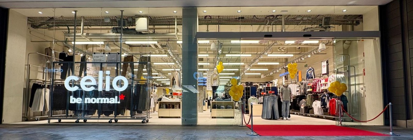 La entrada a la nueva tienda de Celio en el centro Comercial Splau