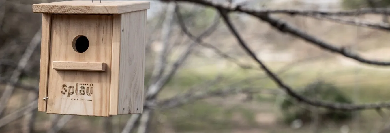 Una de las cajas-nido construidas en el taller en el que colabora el centro