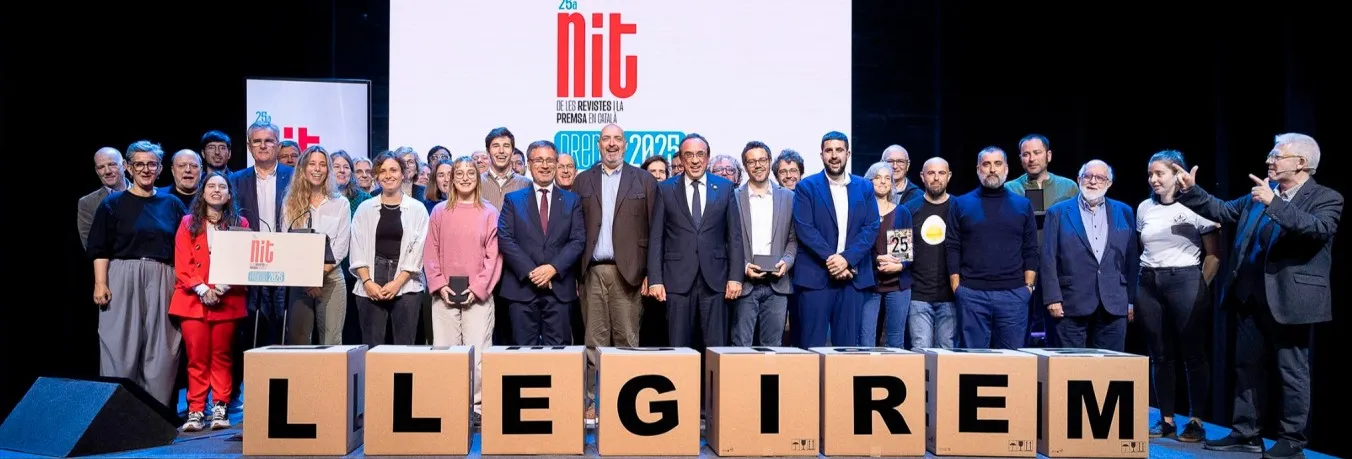 Tots els premiats a la 25a Nit de les Revistes i la Premsa en Català