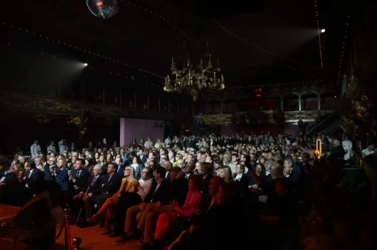 Gremiderestauraci Bernatpadilla