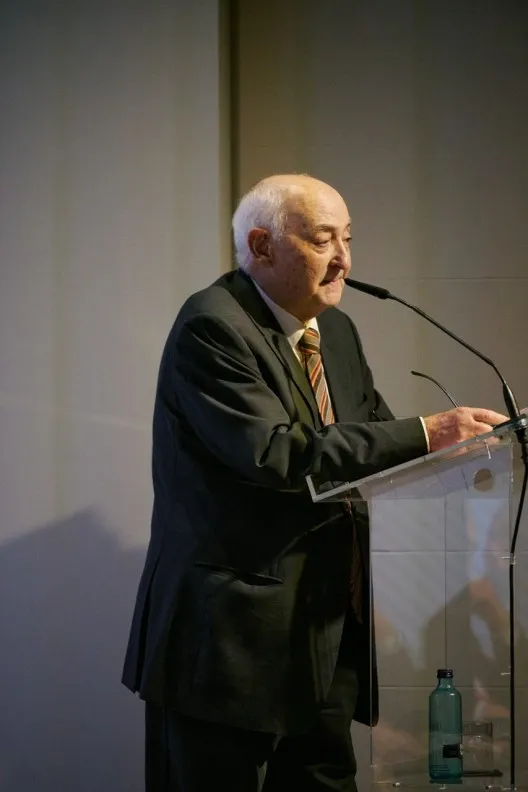 Homenatgevicencollerdsc Gran