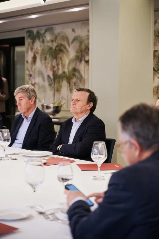 Intermediaconfidencial Groenlandiaintermedia 