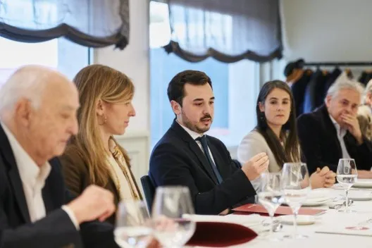 Intermediaconfidencial Groenlandiaintermedia 