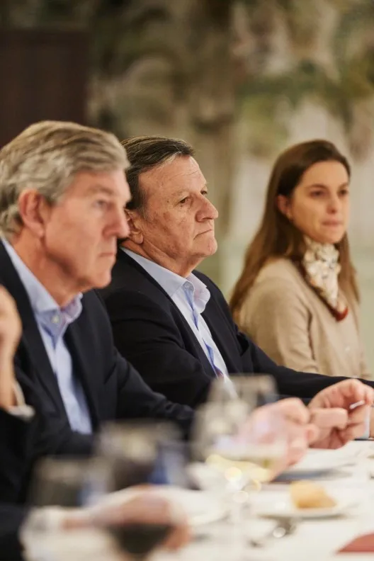 Intermediaconfidencial Groenlandiaintermedia 